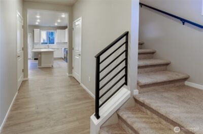18204 37th Avenue Ct E, Tacoma, WA 98446 - Photo 2