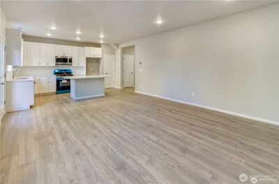 18204 37th Avenue Ct E, Tacoma, WA 98446 - Photo 7