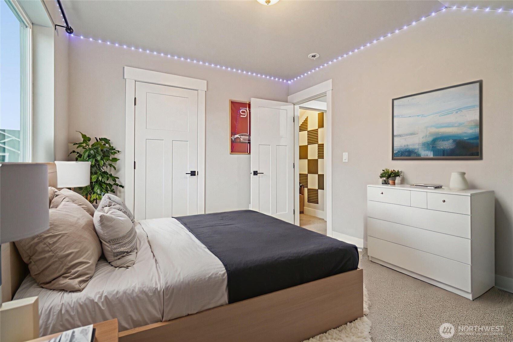 176 Love Drive , Enumclaw, WA 98022