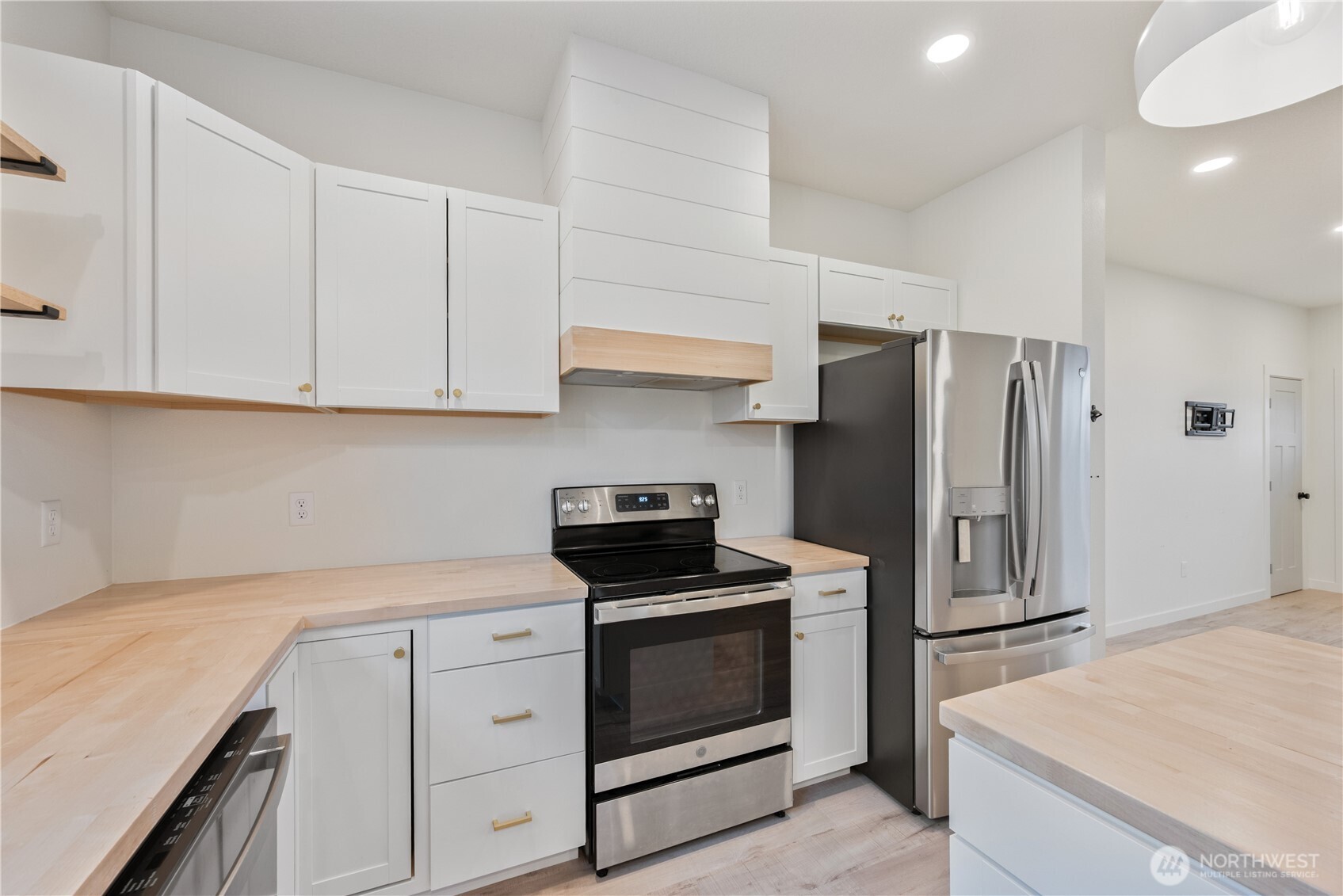 3021 Stella Road , Longview, WA 98632