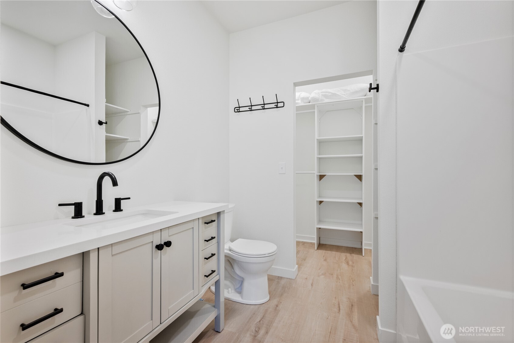 3021 Stella Road , Longview, WA 98632