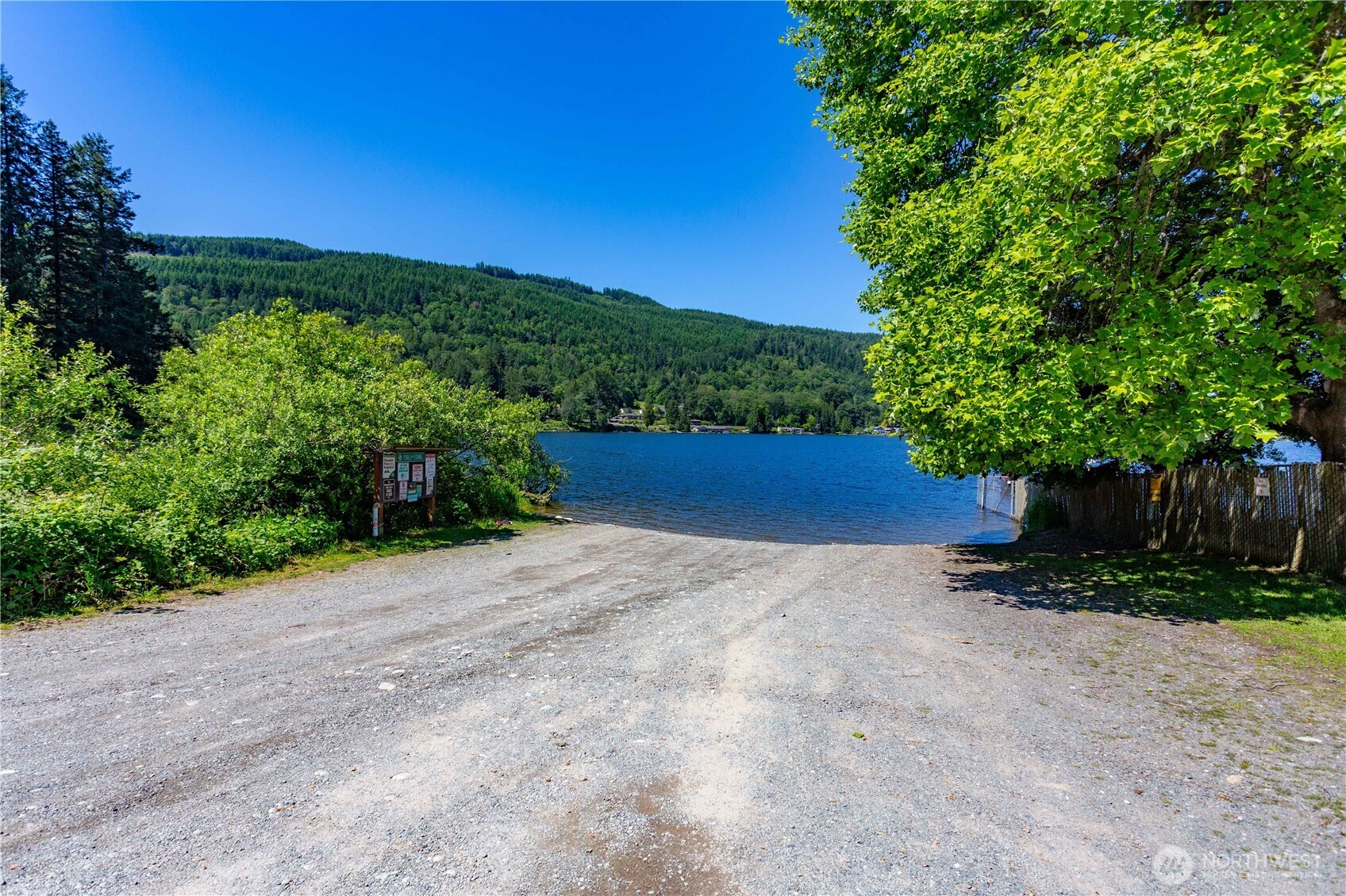 22989 Lake McMurray Lane #18, Mount Vernon, WA 98274