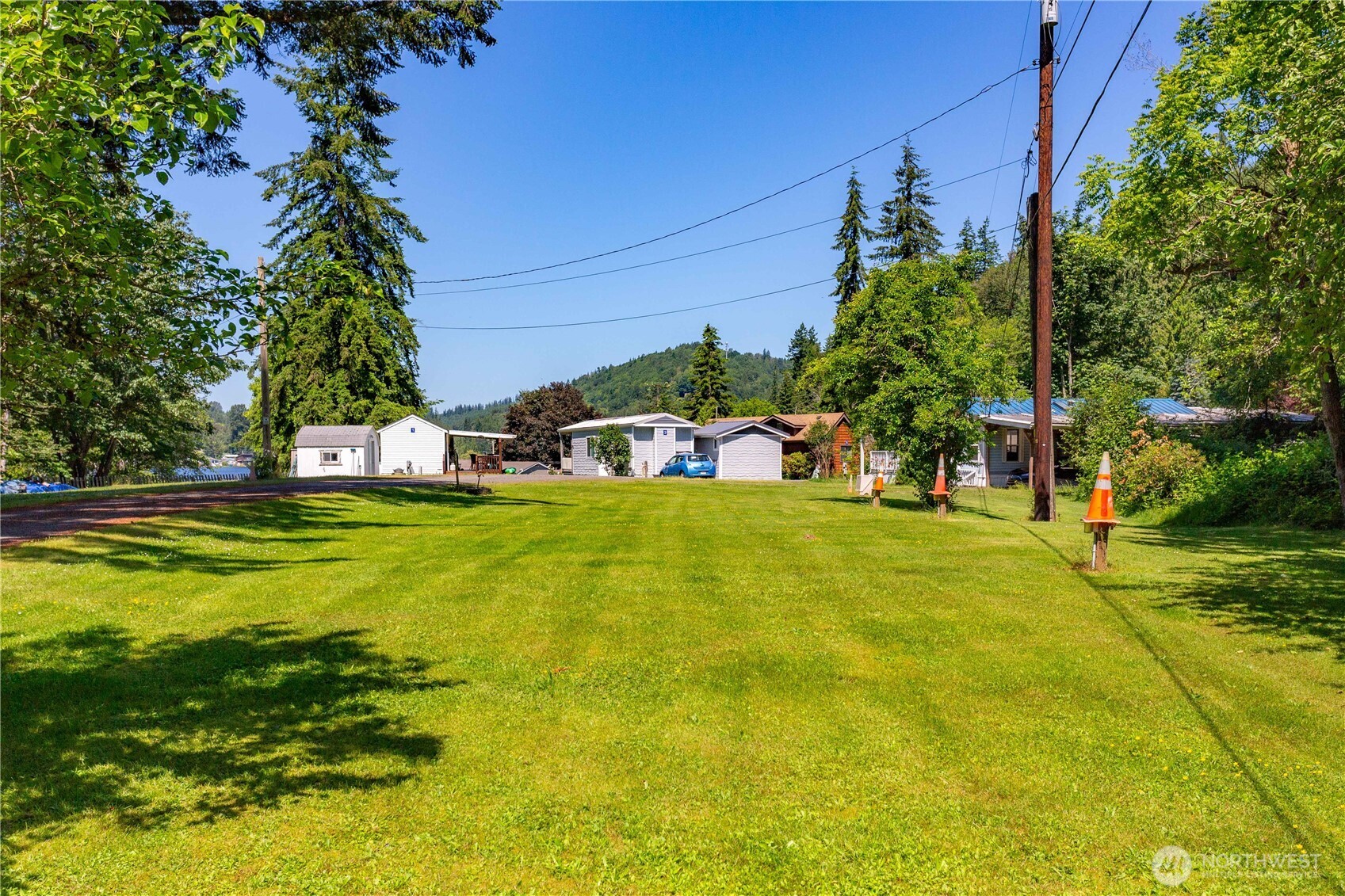 22989 Lake McMurray Lane #18, Mount Vernon, WA 98274