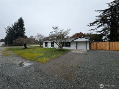 19502 2nd Avenue S, Des Moines, WA 98148