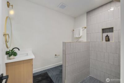 16644 SE 235th Street , Kent, WA 98042-4728 - Photo 24