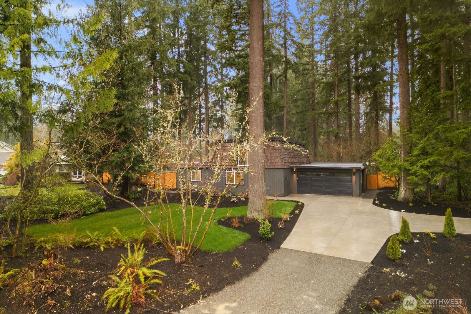16644 SE 235th Street , Kent, WA 98042-4728