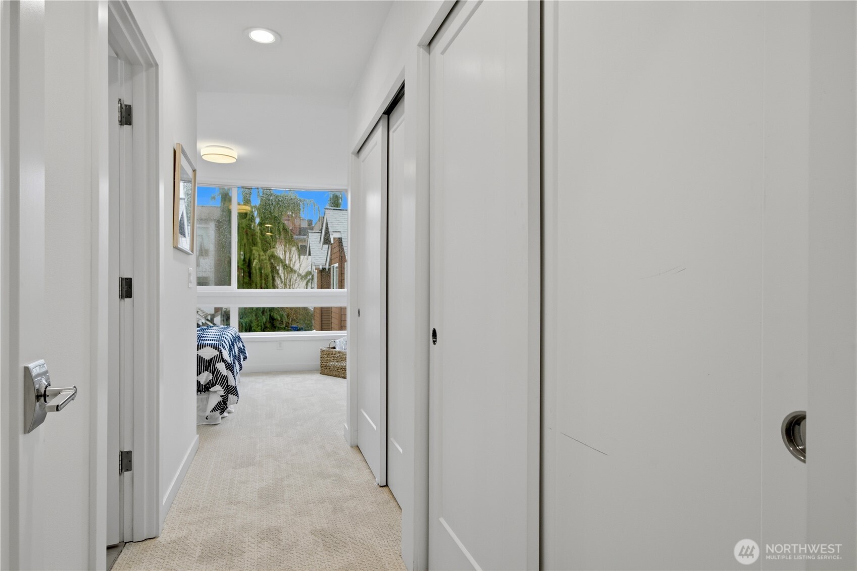 7433 A 4th Avenue NE, Seattle, WA 98115