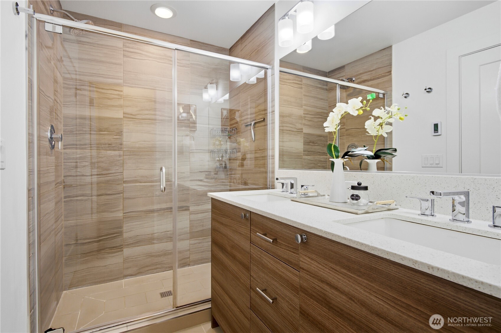 7433 A 4th Avenue NE, Seattle, WA 98115