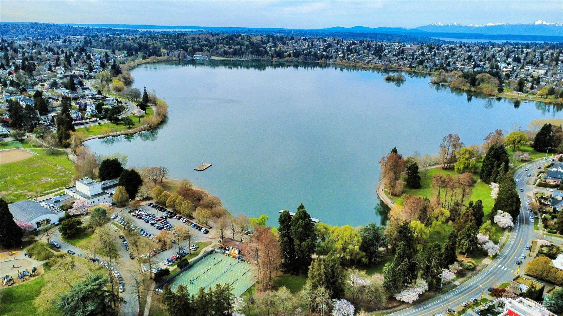 7433 A 4th Avenue NE, Seattle, WA 98115