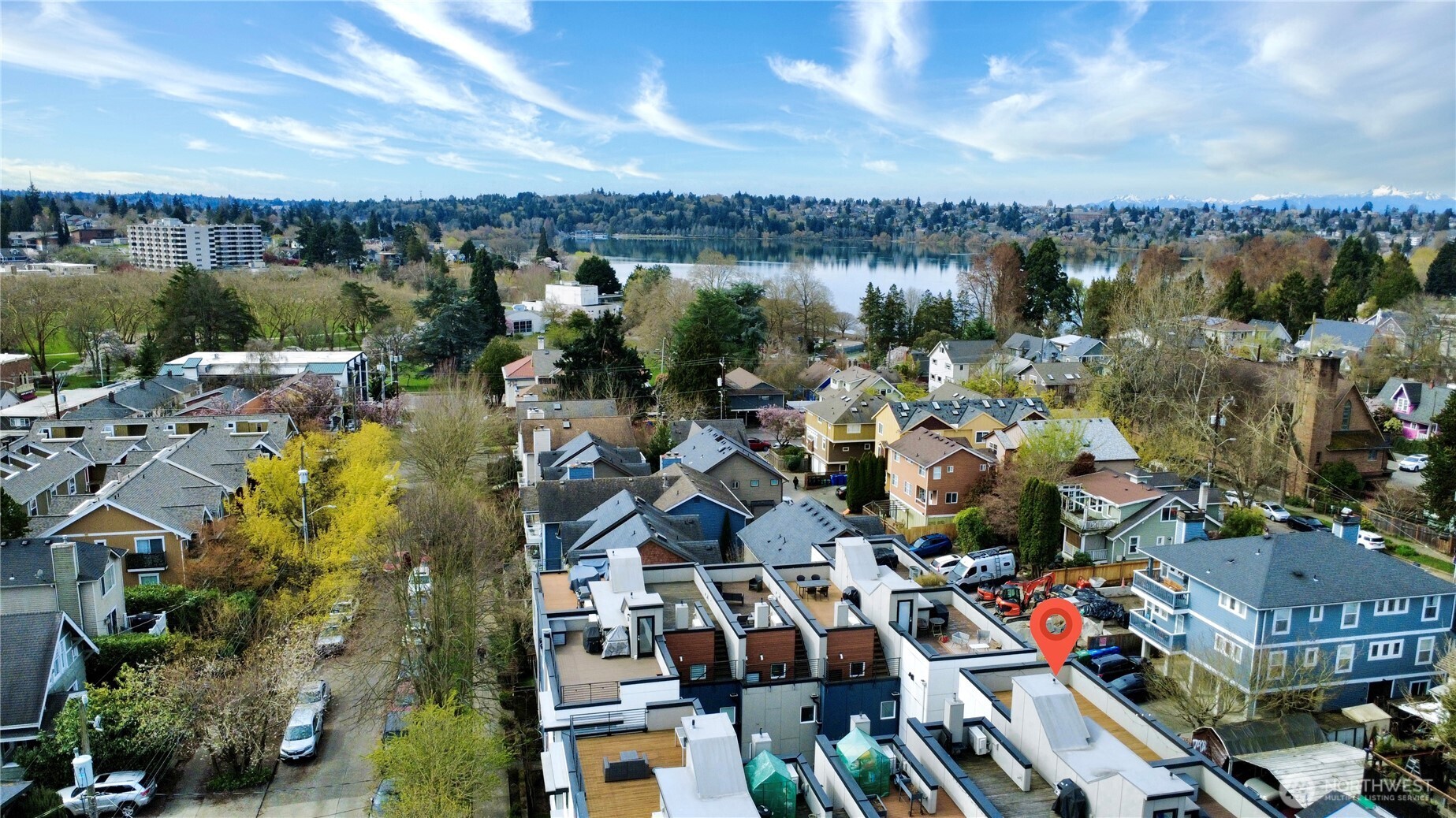 7433 A 4th Avenue NE, Seattle, WA 98115