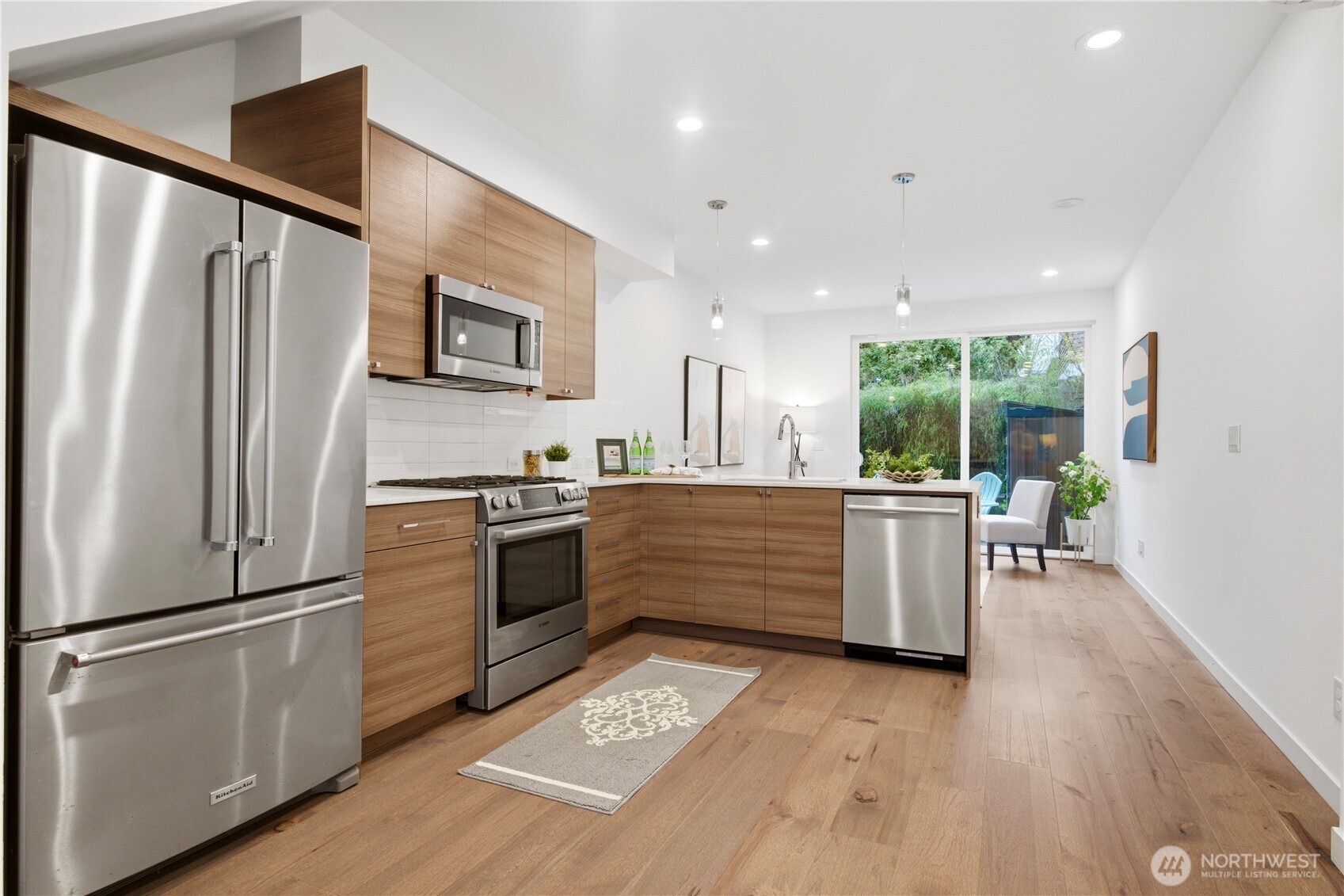 7433 A 4th Avenue NE, Seattle, WA 98115