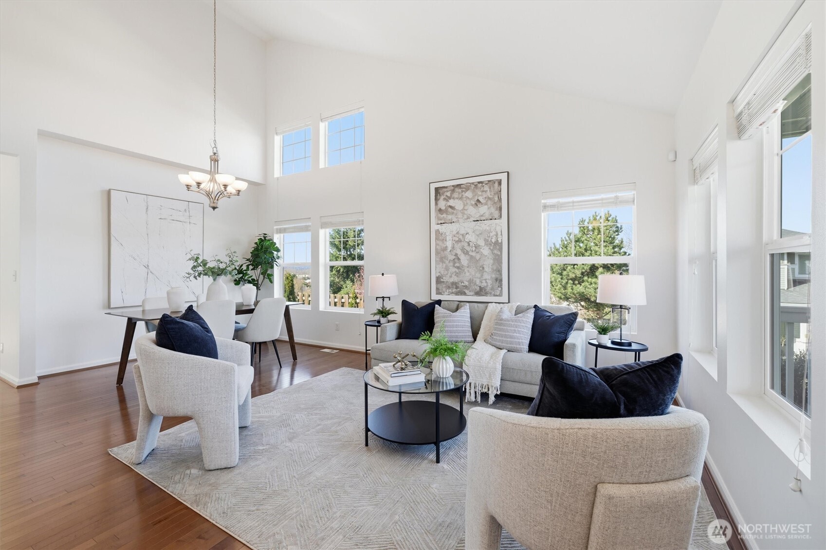 9025 S 204th Place , Kent, WA 98031