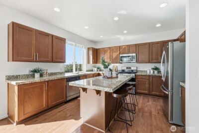 9025 S 204th Place , Kent, WA 98031 - Photo 10