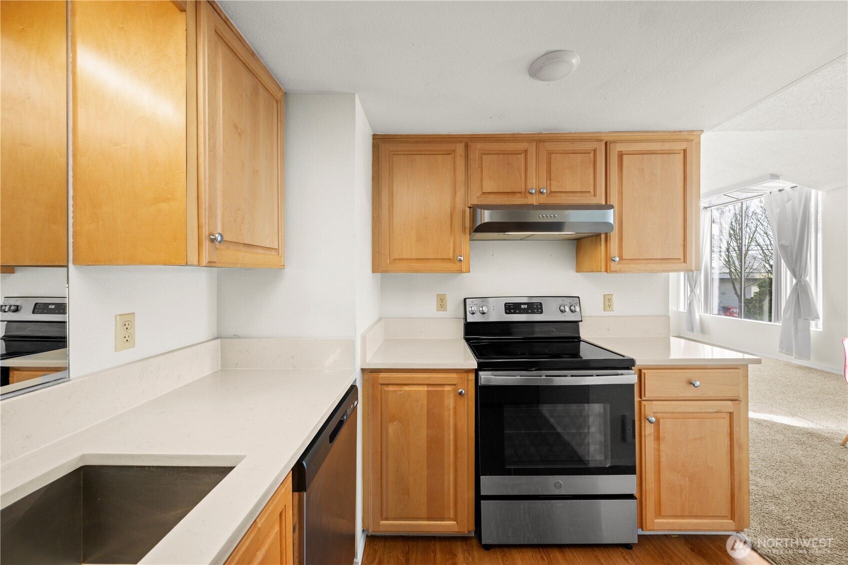 3401 Oaks Avenue #6, Everett, WA 98201