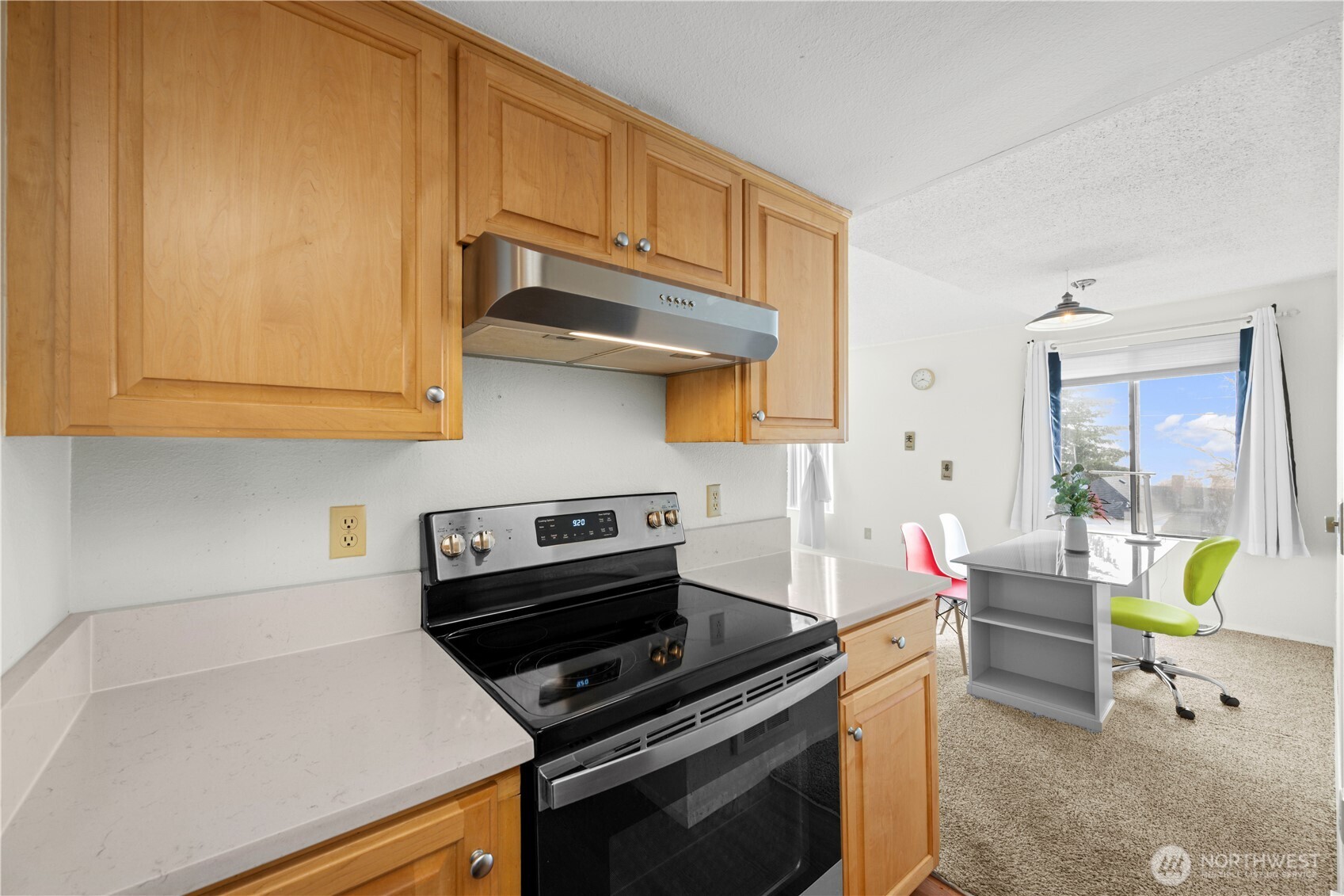 3401 Oaks Avenue #6, Everett, WA 98201