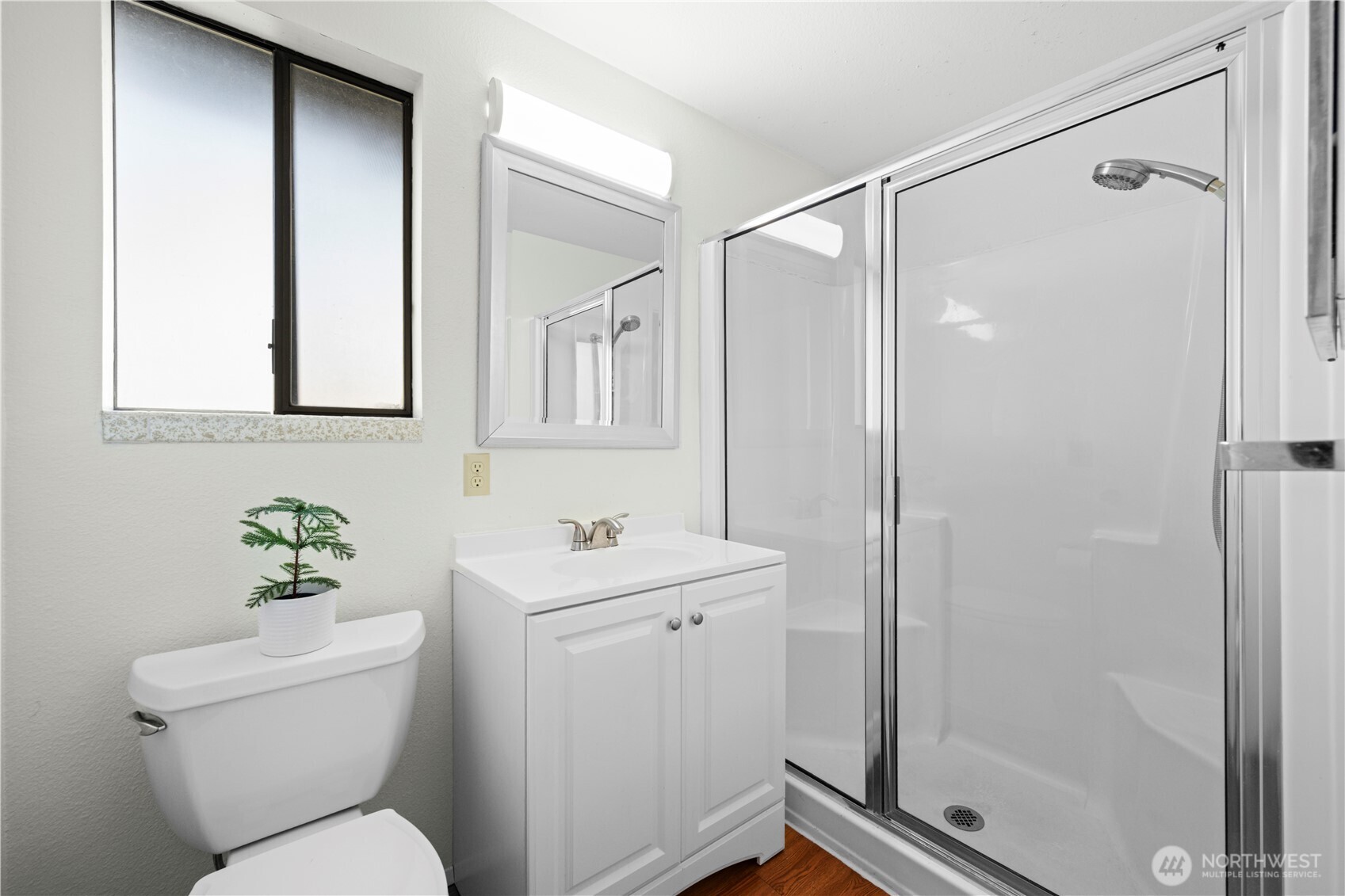 3401 Oaks Avenue #6, Everett, WA 98201