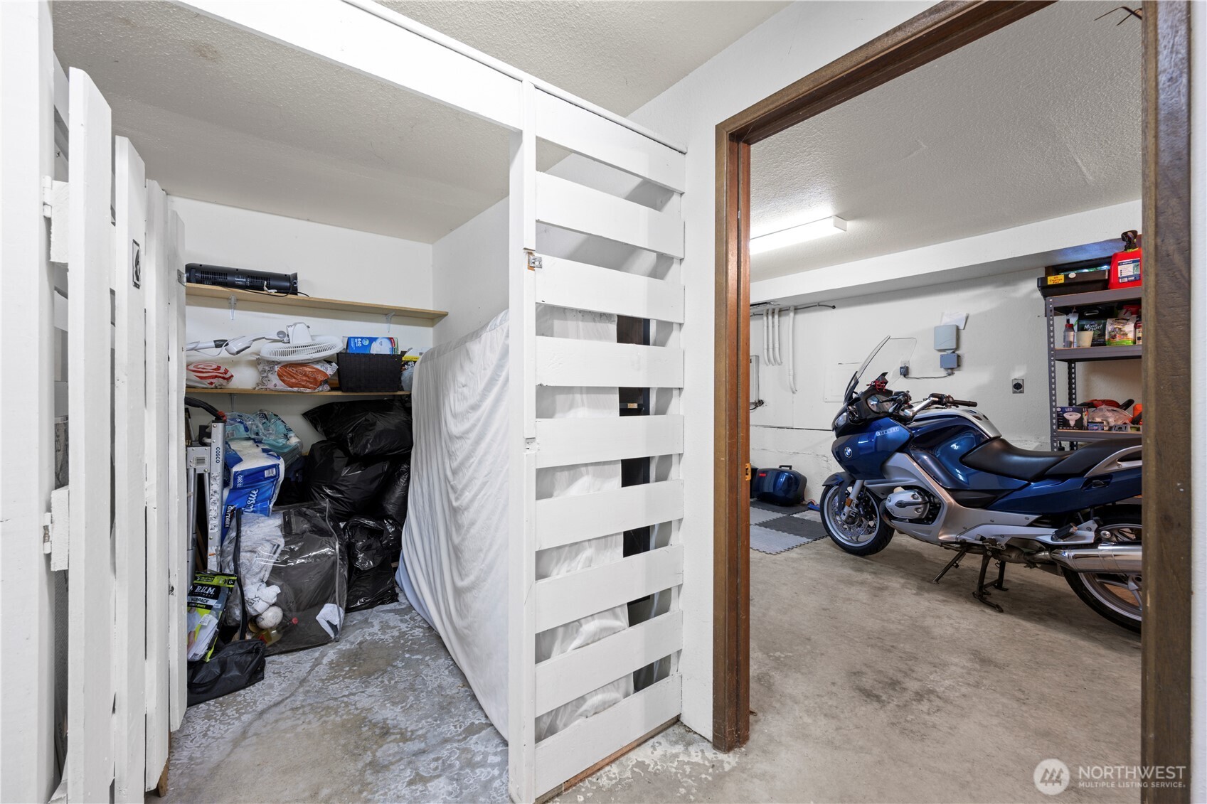 3401 Oaks Avenue #6, Everett, WA 98201