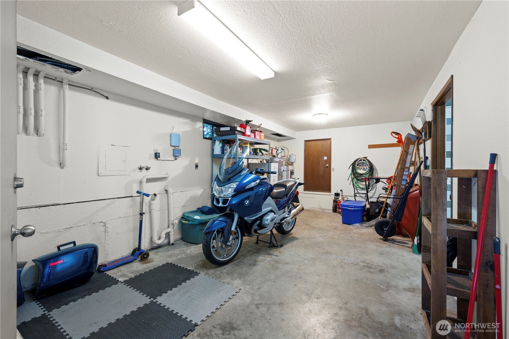 3401 Oaks Avenue #6, Everett, WA 98201