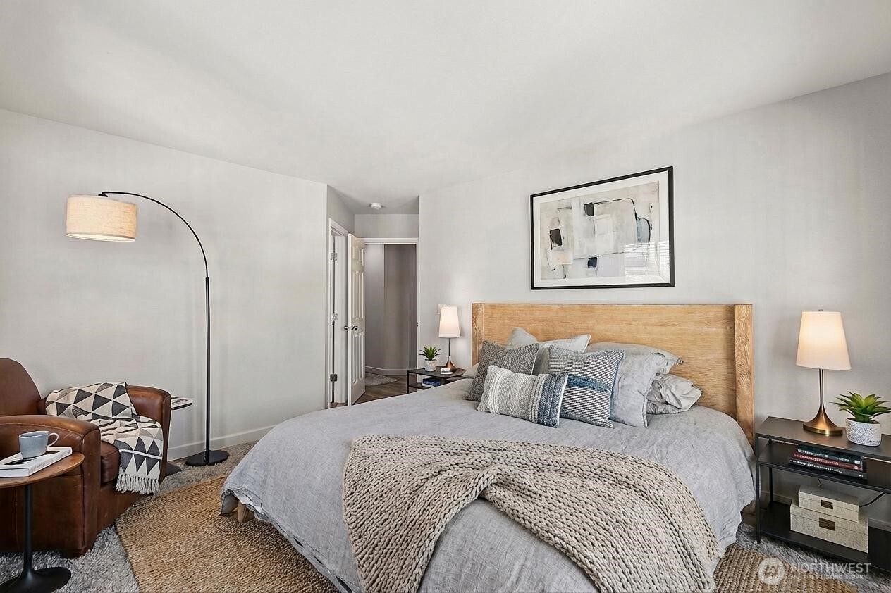 7726 Fairway Avenue SE #504, Snoqualmie, WA 98065