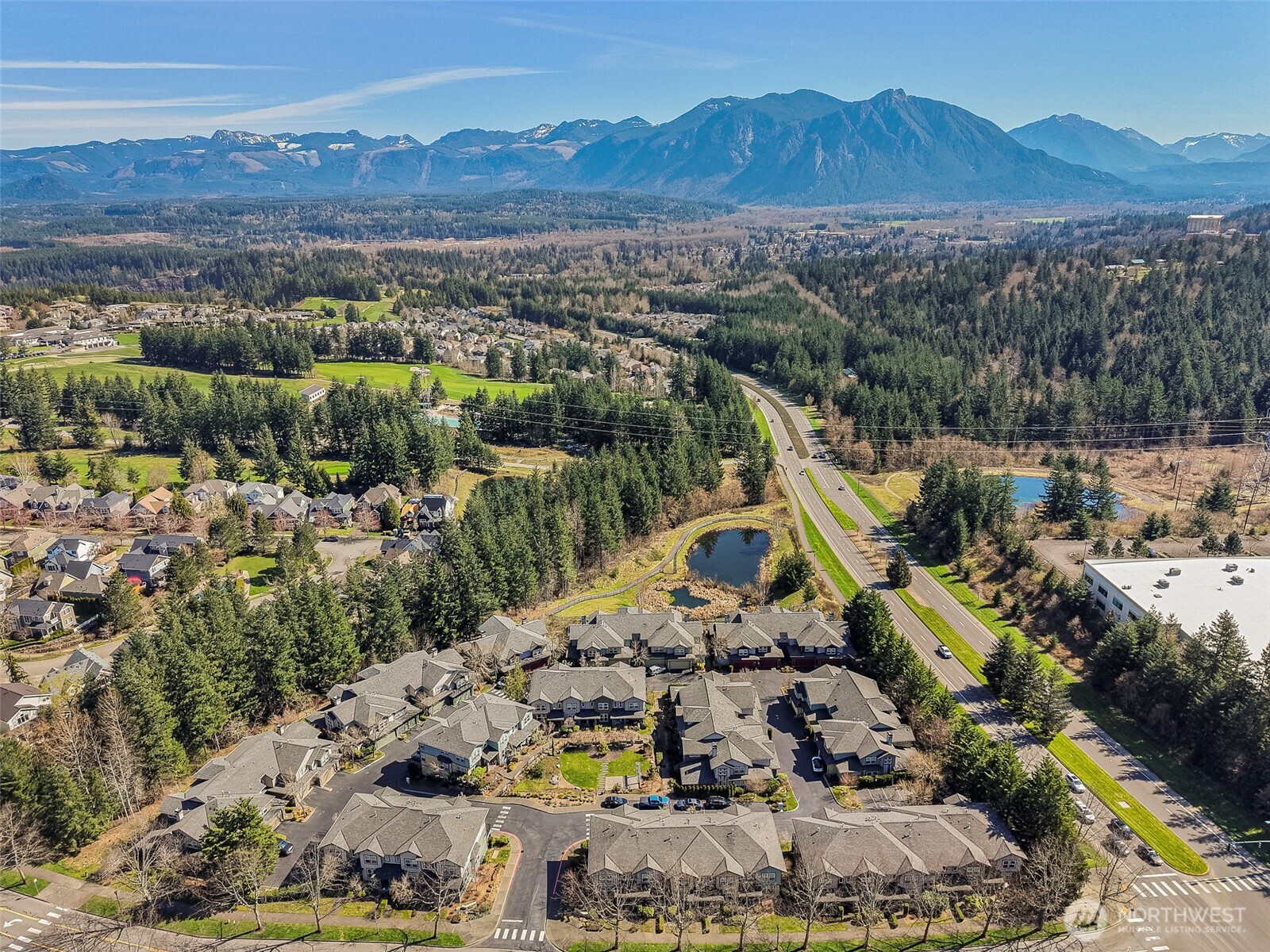 7726 Fairway Avenue SE #504, Snoqualmie, WA 98065