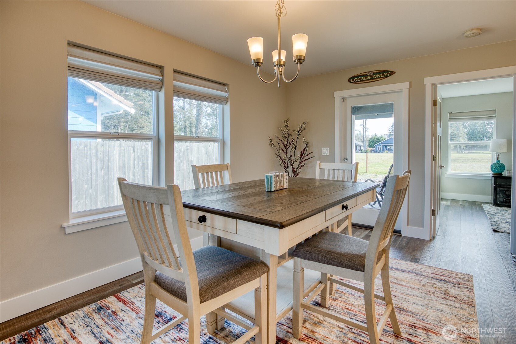 300 Octopus Avenue NE, Ocean Shores, WA 98569