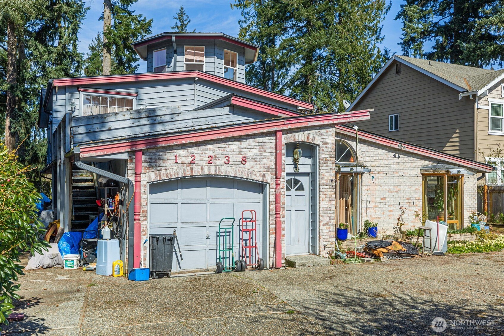 12238 NE 70th Street , Kirkland, WA 98033