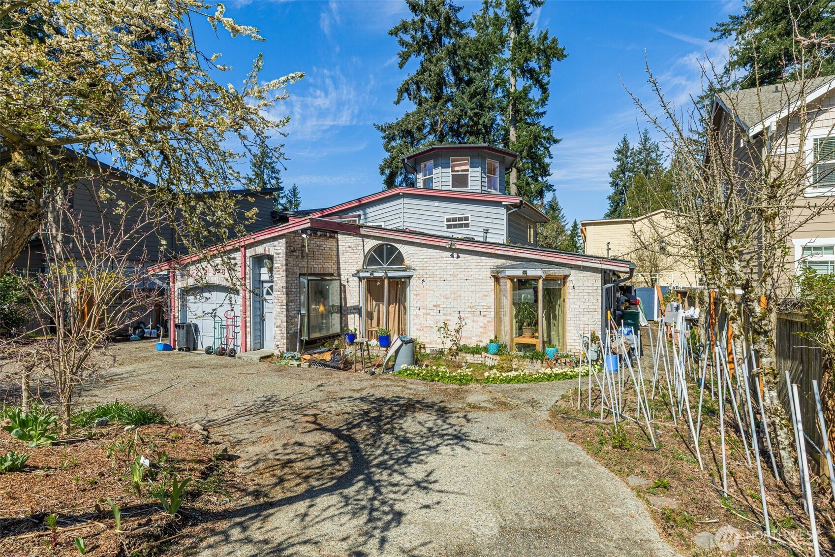 12238 NE 70th Street , Kirkland, WA 98033