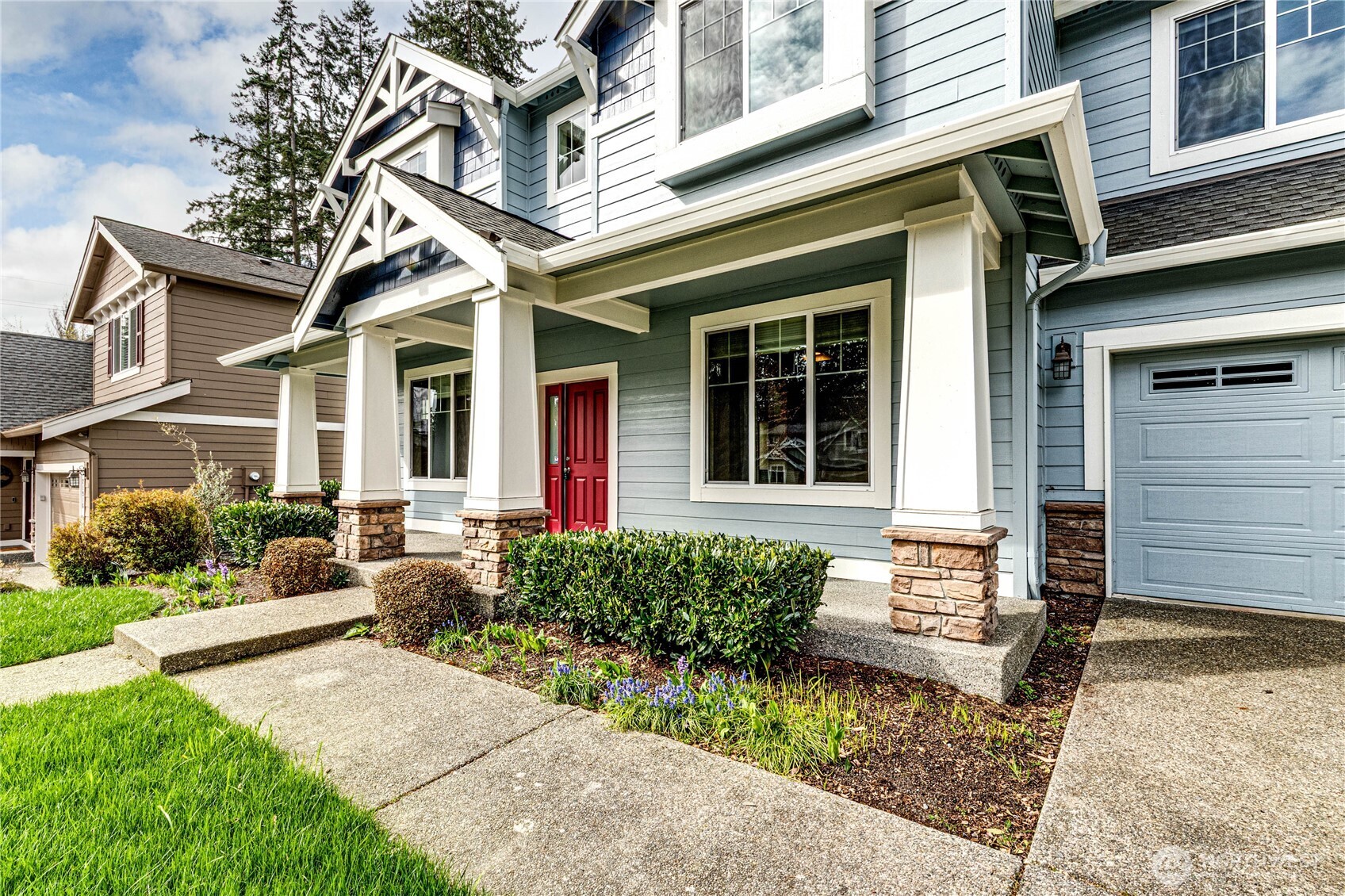 21914 78th Place W, Edmonds, WA 98026-7877