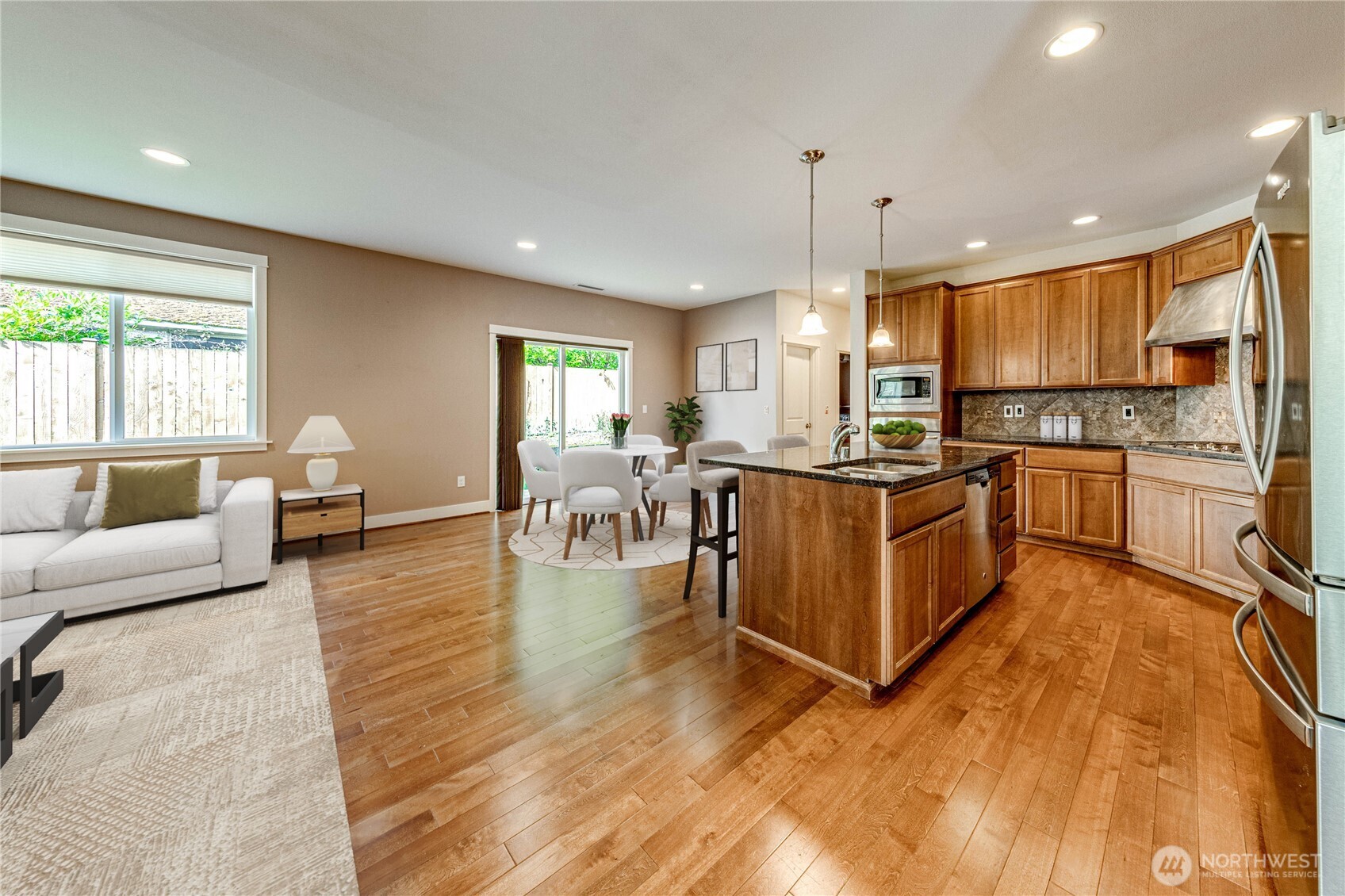 21914 78th Place W, Edmonds, WA 98026-7877