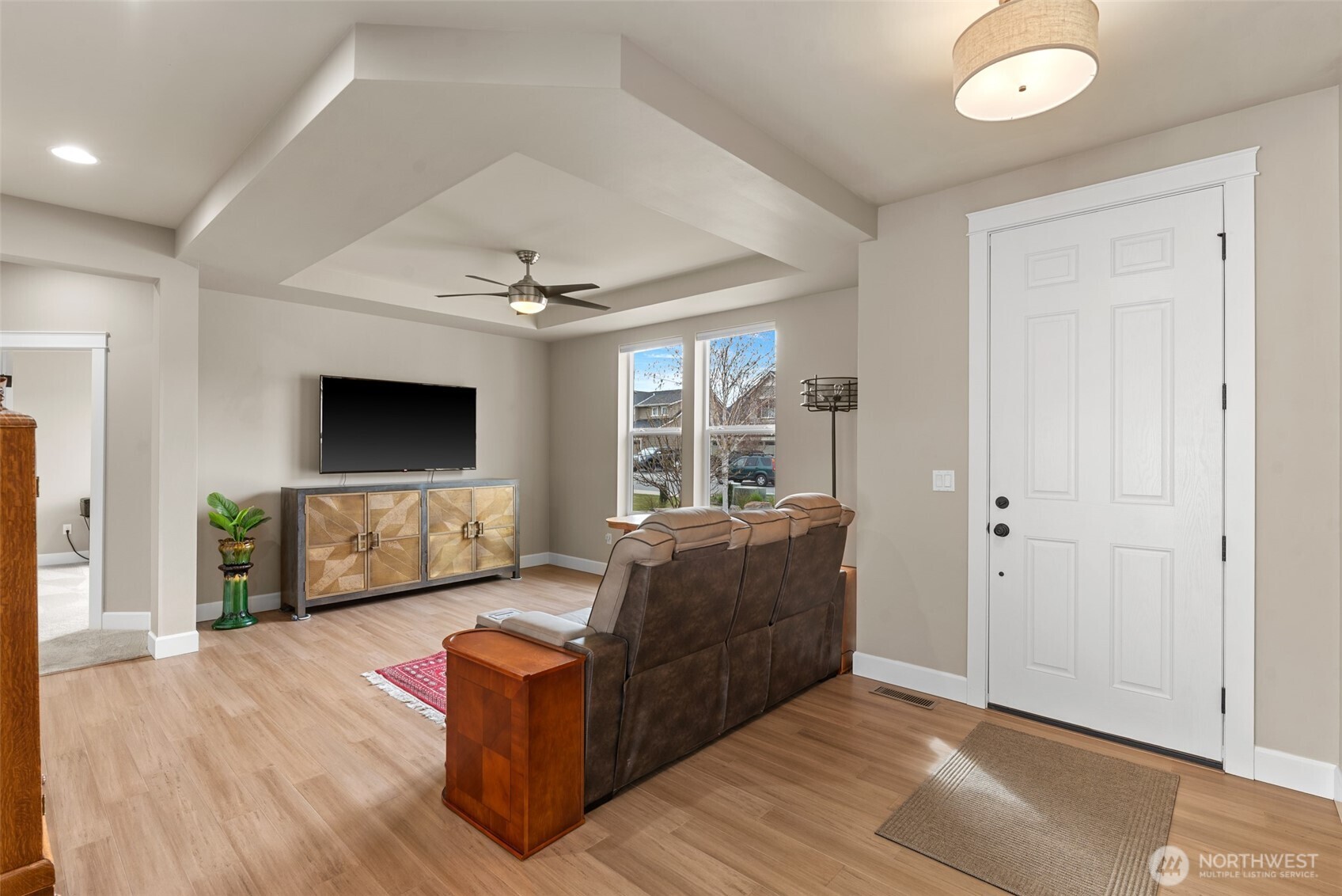 1747 S Blanchard Loop , East Wenatchee, WA 98802