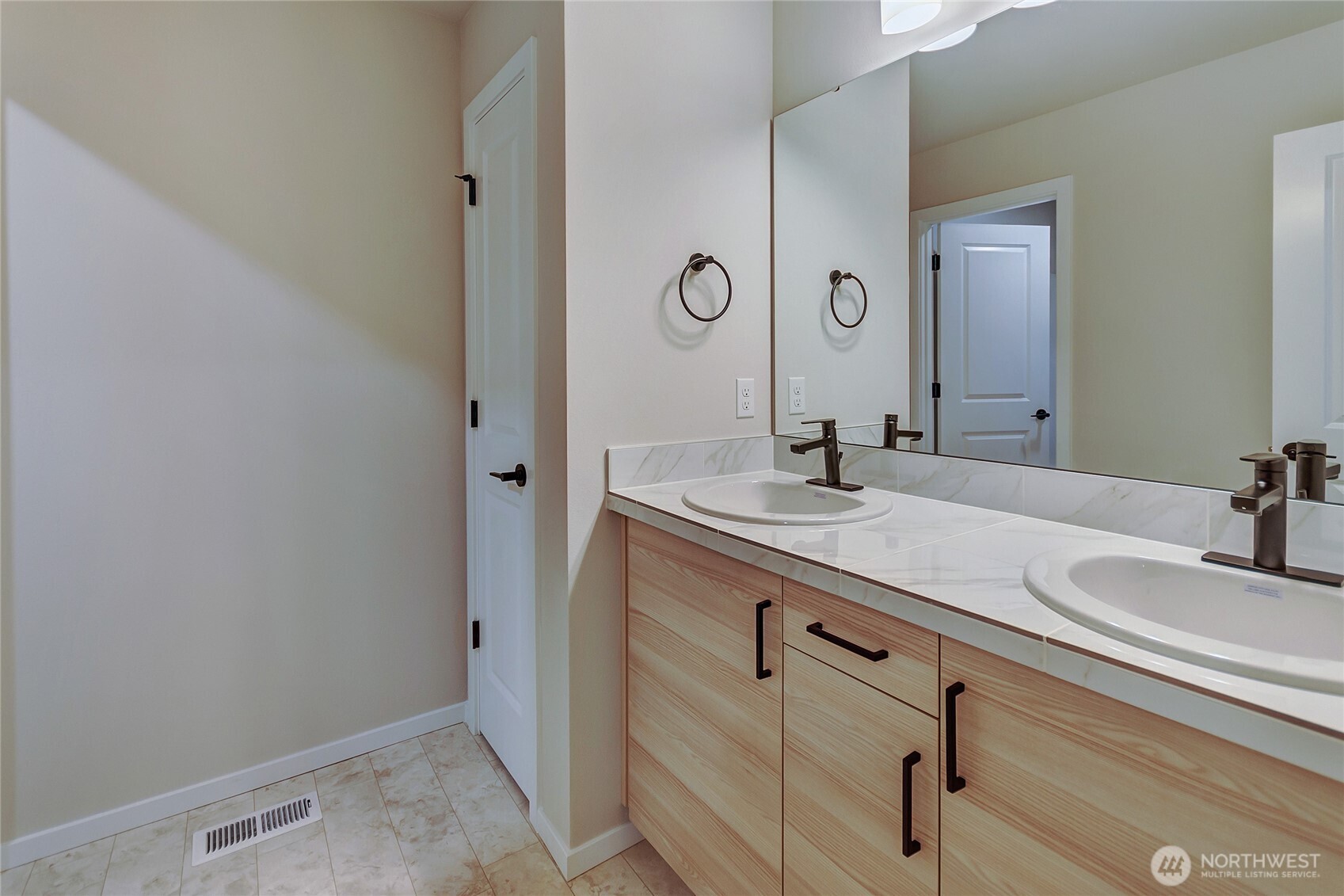 3738 183rd Street Ct E, Tacoma, WA 98446