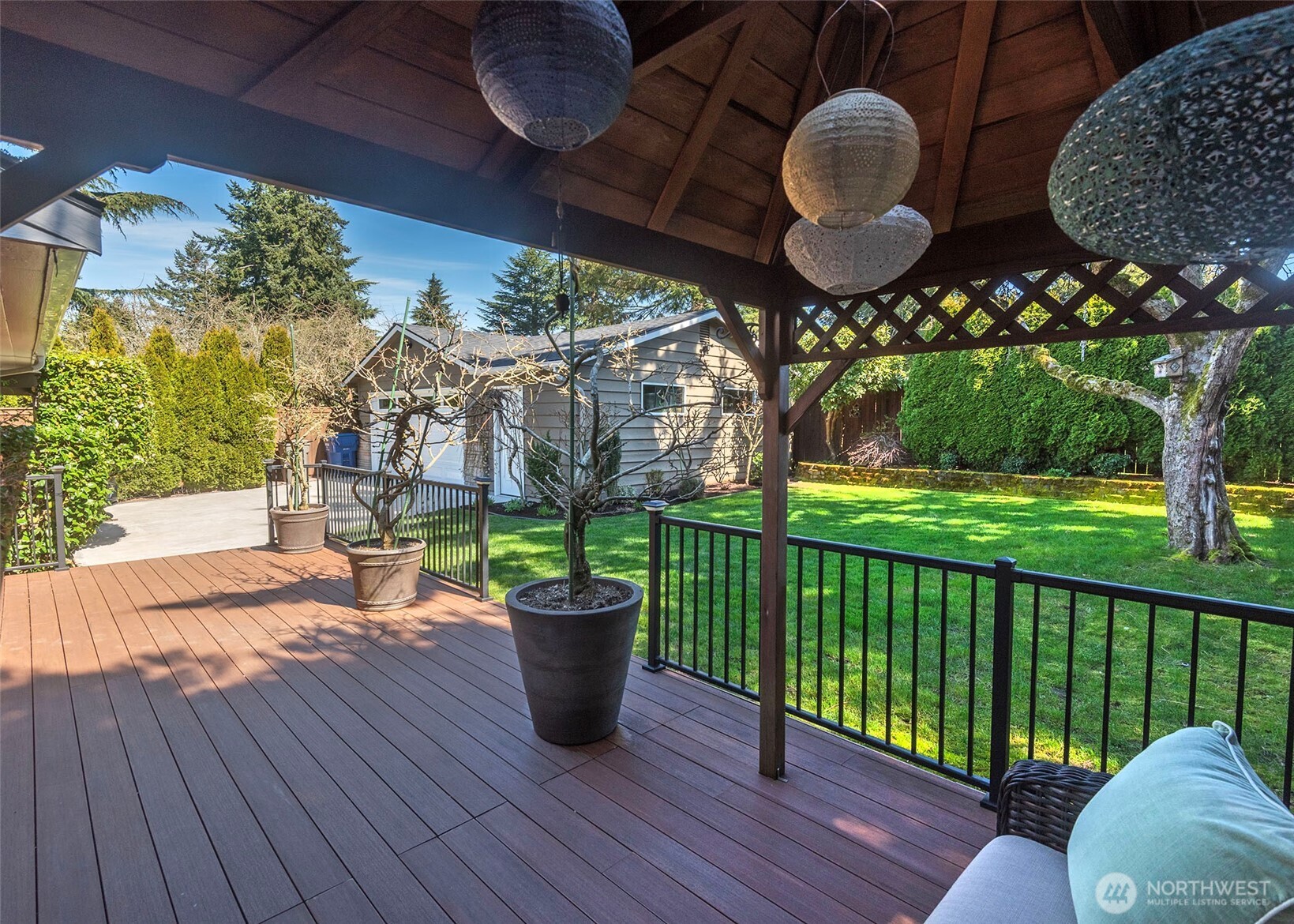 9612 15th Avenue NW, Seattle, WA 98117