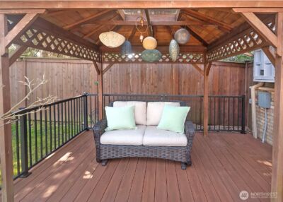 9612 15th Avenue NW, Seattle, WA 98117 - Photo 30