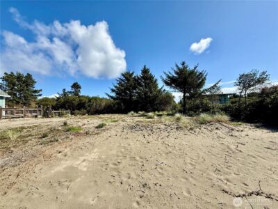 578 Sand Dune Avenue SW, Ocean Shores, WA 98569 - Photo 14