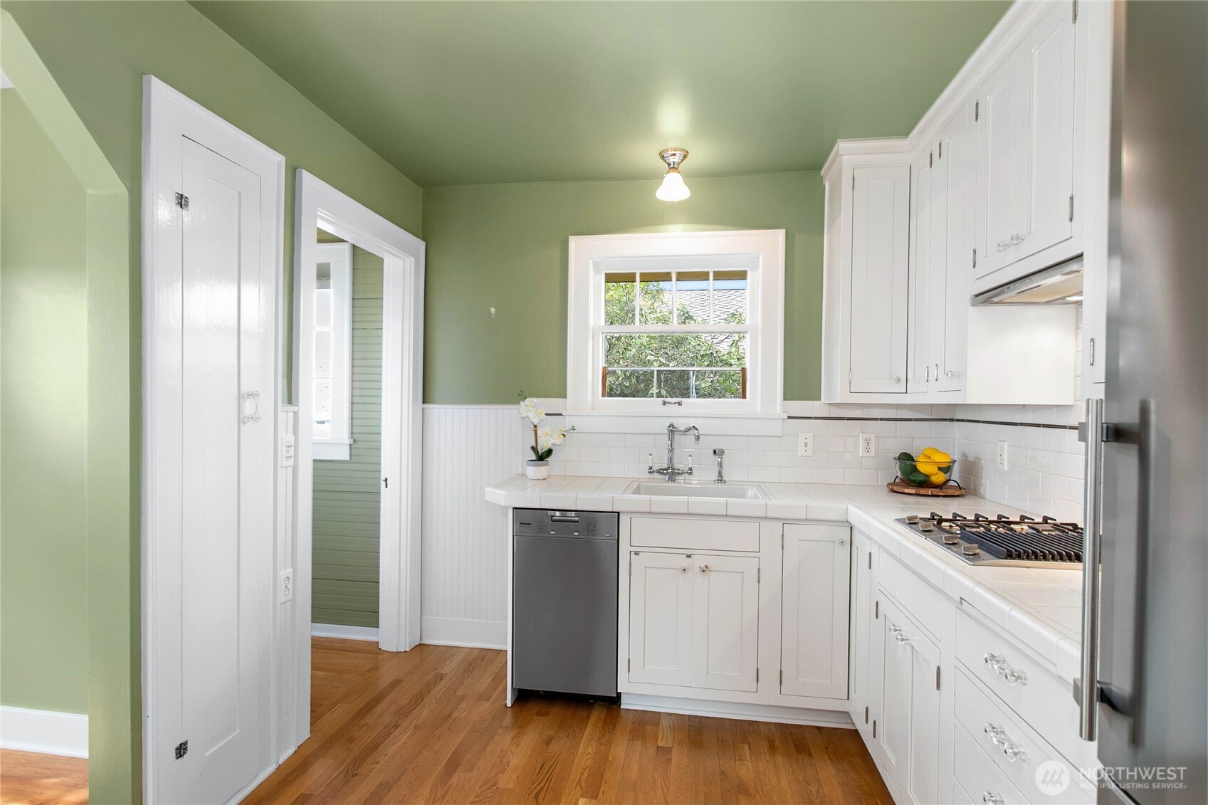 2209 Eldridge Avenue , Bellingham, WA 98225