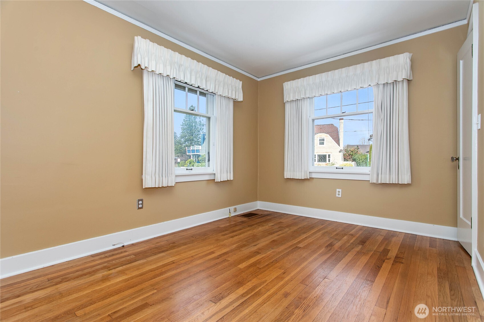 2209 Eldridge Avenue , Bellingham, WA 98225