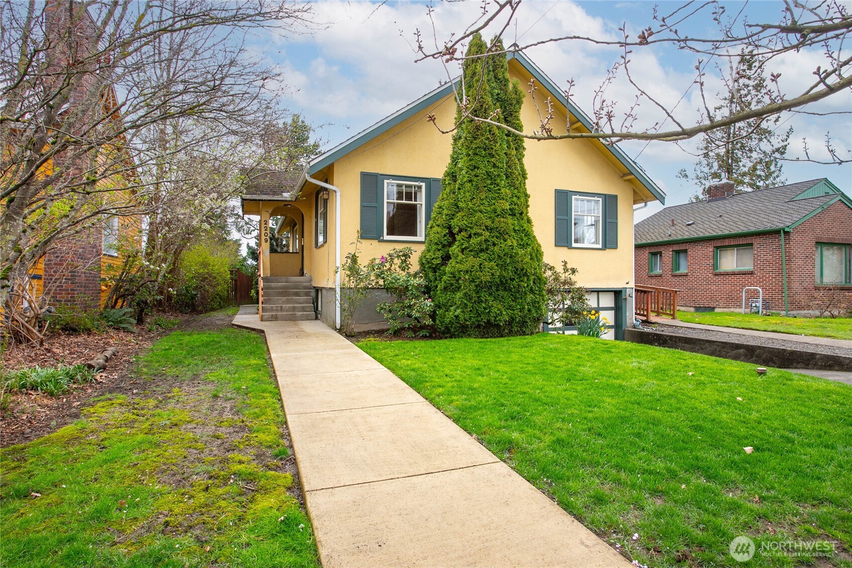 2209 Eldridge Avenue , Bellingham, WA 98225