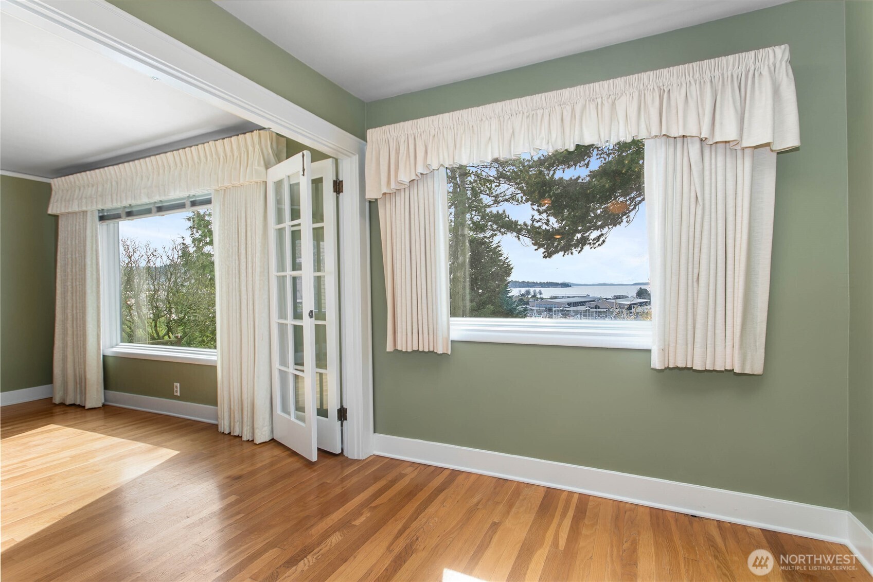 2209 Eldridge Avenue , Bellingham, WA 98225