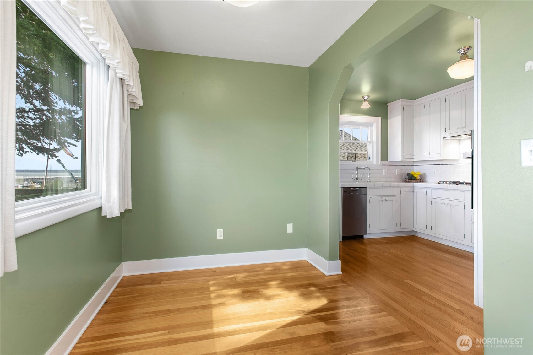 2209 Eldridge Avenue , Bellingham, WA 98225