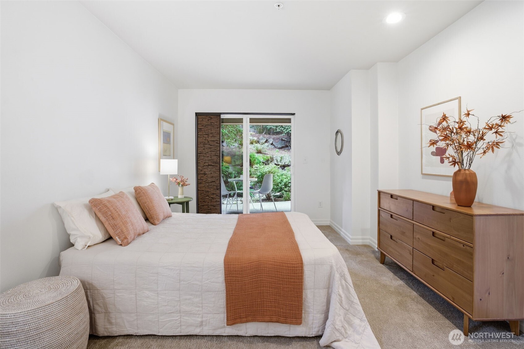 215 20th Avenue E #105, Seattle, WA 98112