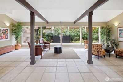 215 20th Avenue E #105, Seattle, WA 98112 - Photo 2