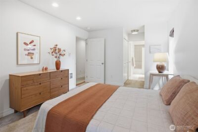 215 20th Avenue E #105, Seattle, WA 98112 - Photo 22