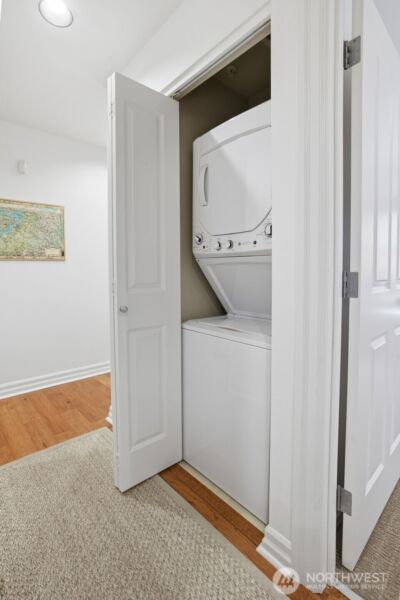 215 20th Avenue E #105, Seattle, WA 98112 - Photo 26