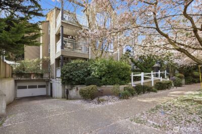 215 20th Avenue E #105, Seattle, WA 98112 - Photo 31