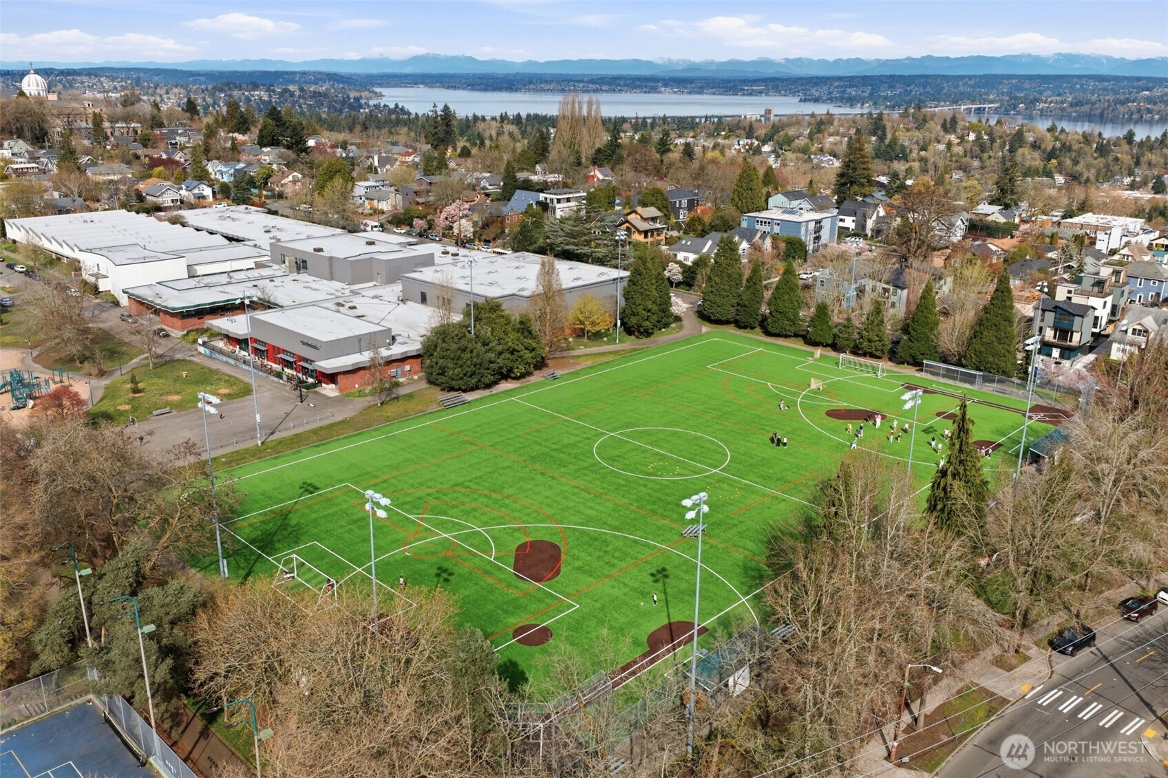 215 20th Avenue E #105, Seattle, WA 98112