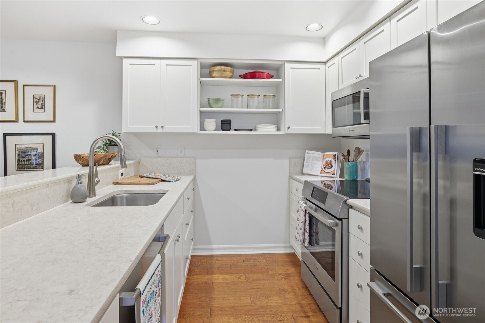 215 20th Avenue E #105, Seattle, WA 98112