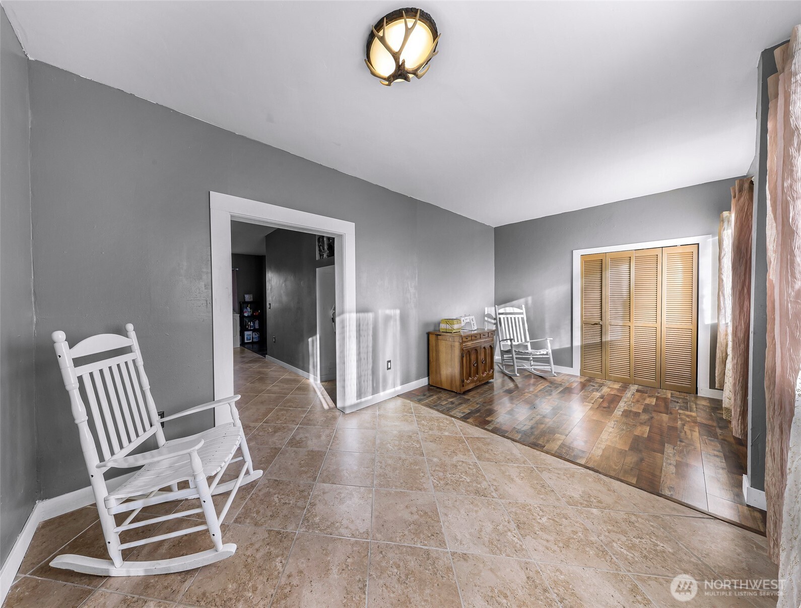 8225 Peace Park Drive , Custer, WA 98240