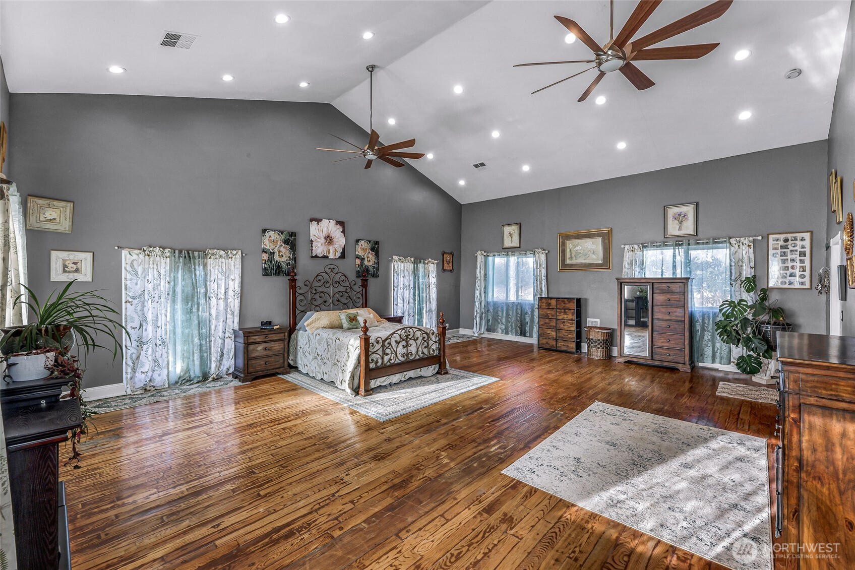 8225 Peace Park Drive , Custer, WA 98240