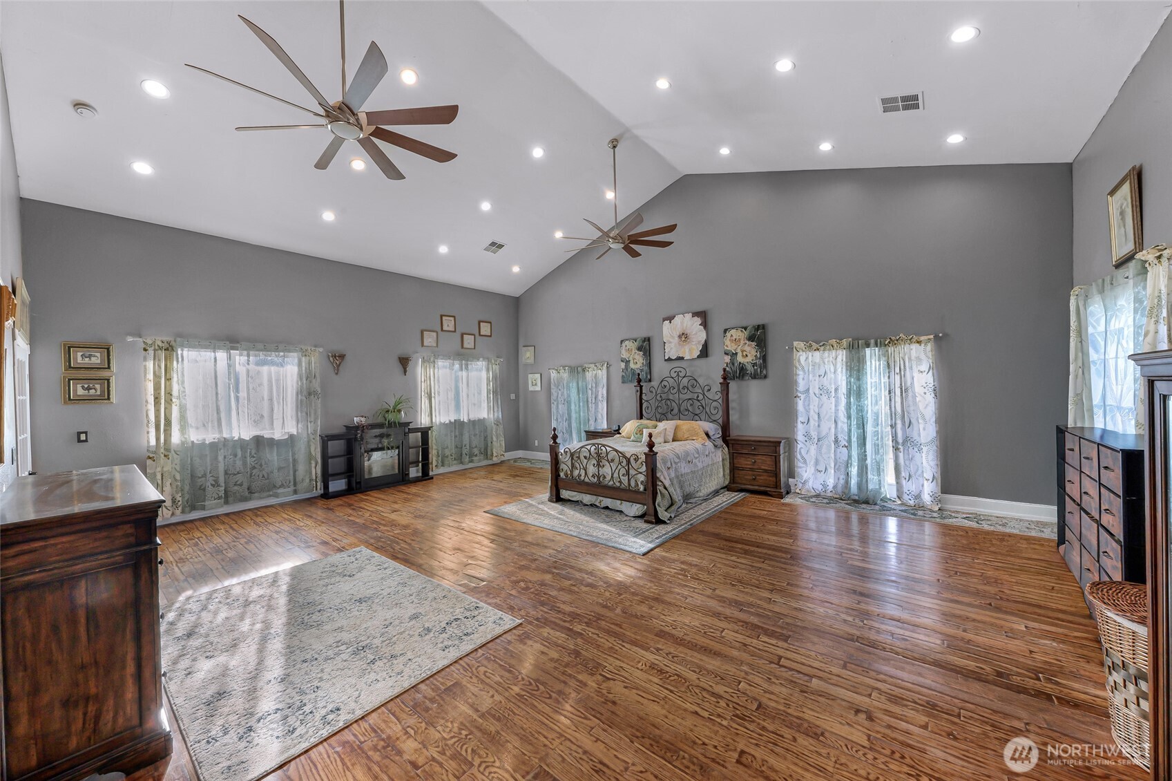 8225 Peace Park Drive , Custer, WA 98240