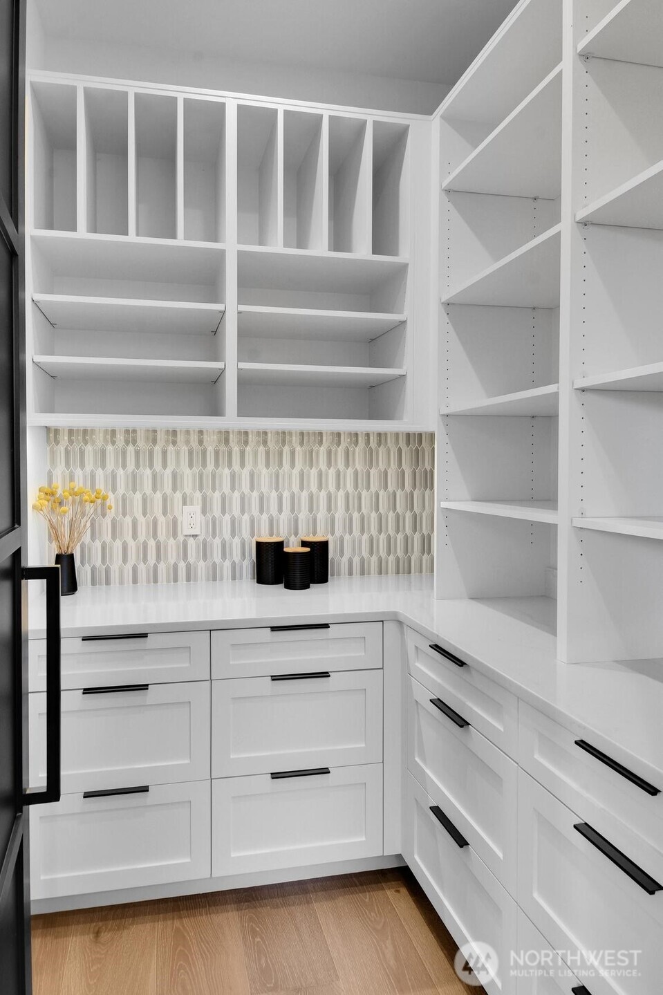 5632 NE 55th Street , Seattle, WA 98105